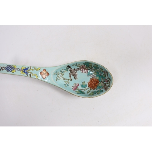 528 - A 19th century Chinese enamelled porcelain large spoon, 22cm long