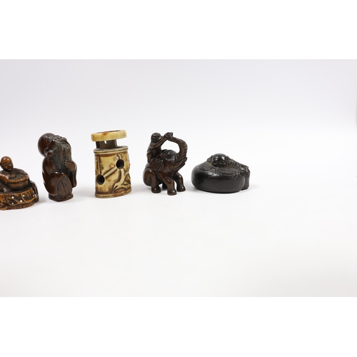 541 - A group of six Japanese netsuke in wood, staghorn and lacquer, 19th century and later