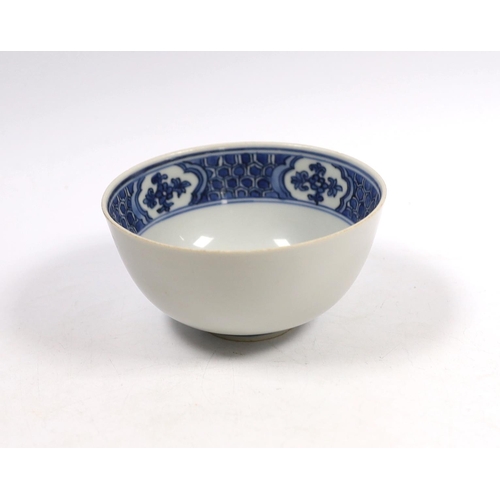 561 - A Chinese blue and white egrets bowl, Wanli period, 12cm diameter