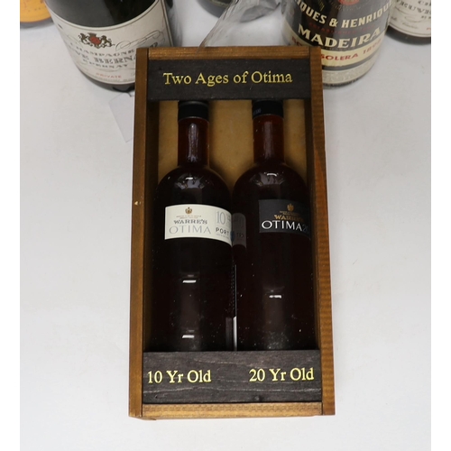 583 - A bottle of Champagne Colin grand cru, Veuve Clienquot, two bottles of Champagne Veuve Bernard, a bo... 