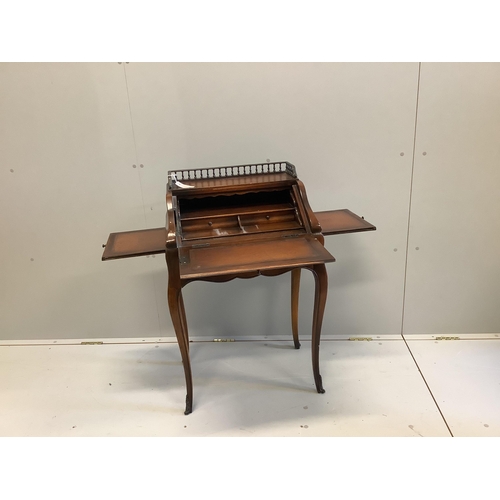 69 - A reproduction mahogany bonheur du jour, width 55cm, depth 37cm, height 90cm