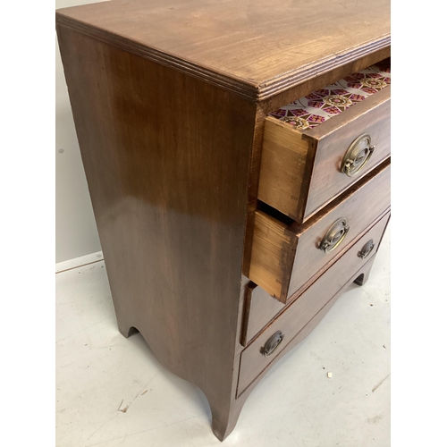 1048 - A small Regency mahogany four drawer chest, width 76cm, depth 47cm, height 93cm