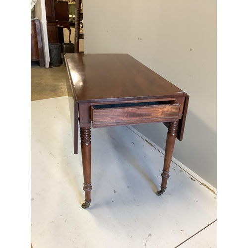 1089 - An early Victorian mahogany Pembroke table, width 114cm, depth 59cm, height 74cm together with a Vic... 