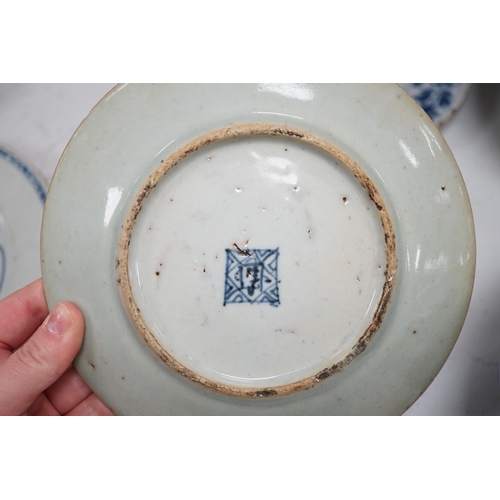 1365 - A group of mostly Chinese and Japanese ceramics, 18th century and later together with a Delft plate,... 