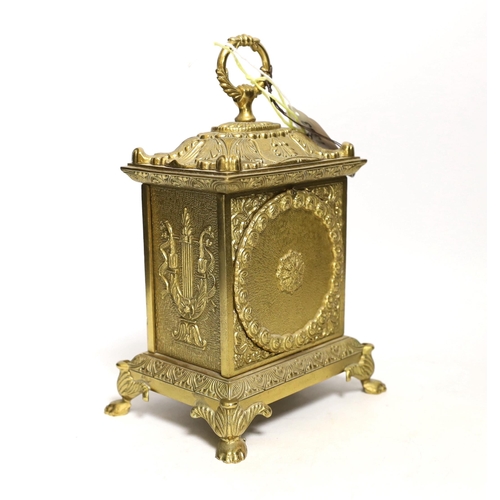 1393 - A 20th century Italian brass mantel clock with tablet numerals, 24cm