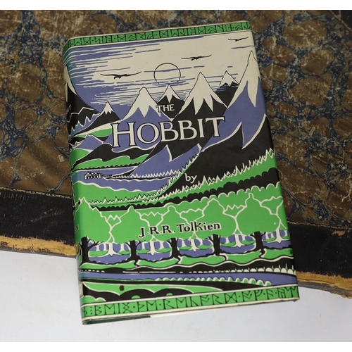 1403 - ° ° Two books comprising of : The Hobbit by J R R Tolkien fourth edition, and a volume of The Illust... 