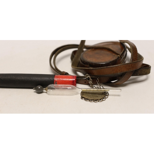 1453 - A WWI compass and two medical hydrometers