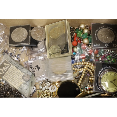 1998 - A quantity of assorted costume jewellery including paste set, together with assorted coins and loose... 