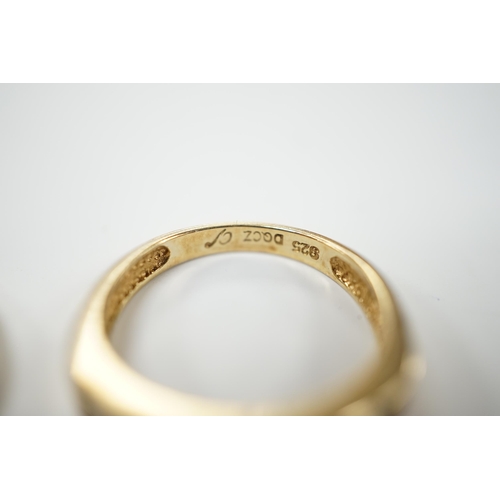 2006 - Two 9ct gold dress rings, one set with sapphire and diamonds, the other a single sapphire, and a dia... 