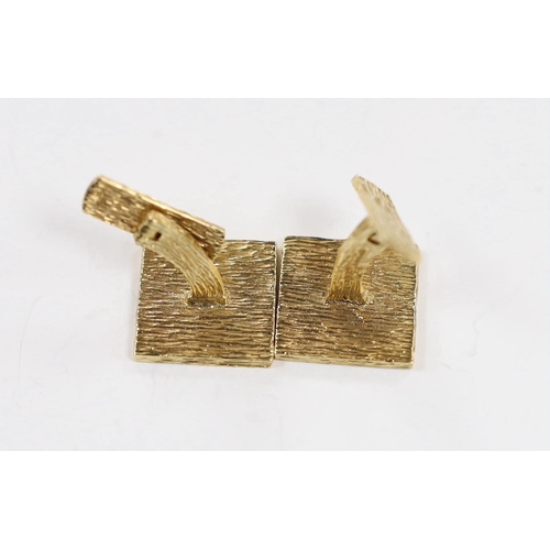 2058 - A pair of late 1960's textured 9ct gold square cufflinks, 17mm, 15.6 grams.