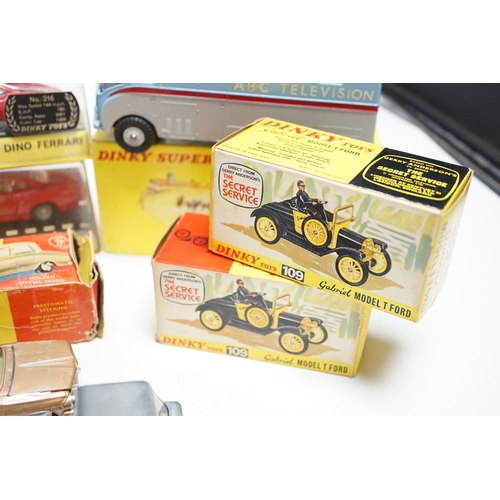 257 - Eight boxed Dinky Toys including two (109) Gabriel Model T Fords, (987) ABC TV Mobile Control Room, ... 