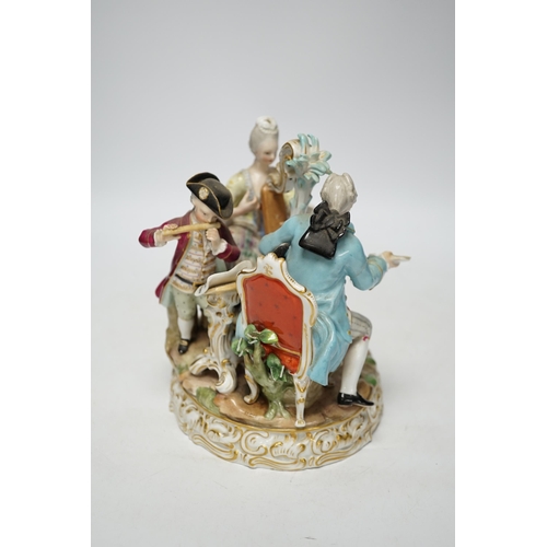 445 - An early 20th century Meissen figure group of musicians, stamped D48, 18cm
