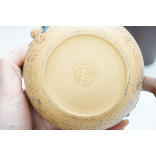 465 - Two Chinese Yixing pottery teapots, one Republic period. Tallest 12.5cm