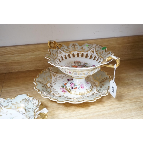 477 - * * A Davenport porcelain part dessert service, each piece painted with a differing floral bouquet, ... 