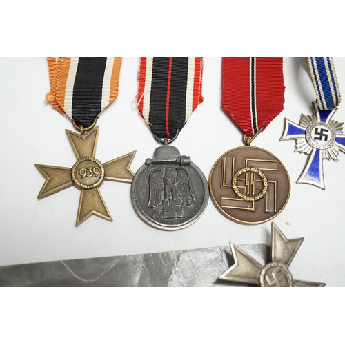 526 - A group of German WWII medals