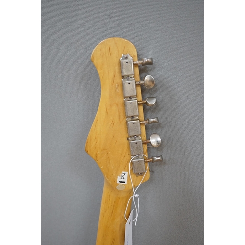 568 - A Rockburn electric guitar