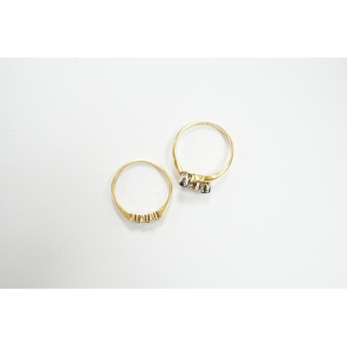 970 - An 18ct gold and three stone diamond ring, size M and an 18ct, sapphire and diamond set three stone ... 