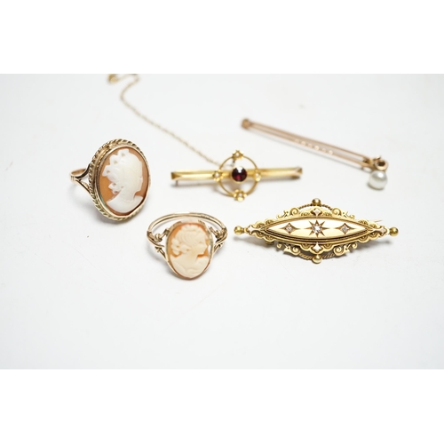 984 - A late Victorian 15ct gold and three stone diamond chip set brooch, 43mm, an early 20th century yell... 