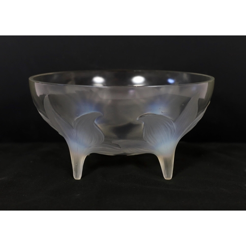 114 - Rene Lalique, a Lys pattern opalescent glass bowl (no 382), c.1924, engraved mark R. LALIQUE FRANCE,... 