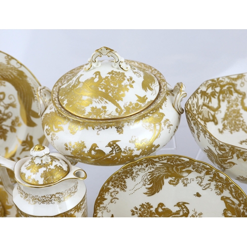 138 - An extensive Royal Crown Derby Gold Aves dinner and tea service, the majority for twelve place setti... 