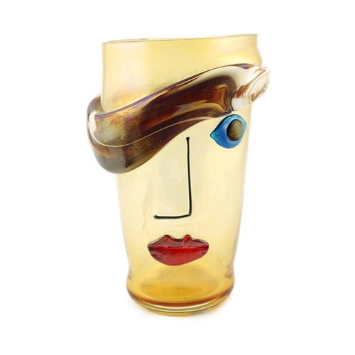 17 - ** ** Oscar Zanetti (1961-), a Murano yellow ground glass Cubist style head of a man signed, 37cm hi... 