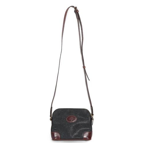 1002 - A Mulberry crossbody bag, pebble grained black leather with brown leather corner reinforcement contr... 