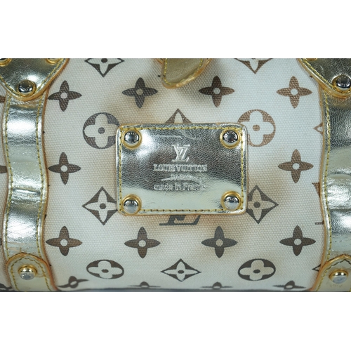 1006 - A vintage Louis Vuitton Theda beige and brown Monogram bag, celebrating 50 years of Louis Vuitton: S... 