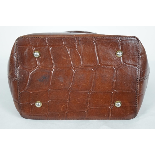 1009 - A brown Mulberry crocodile effect leather bag, with detachable matching shoulder strap and dust cove... 