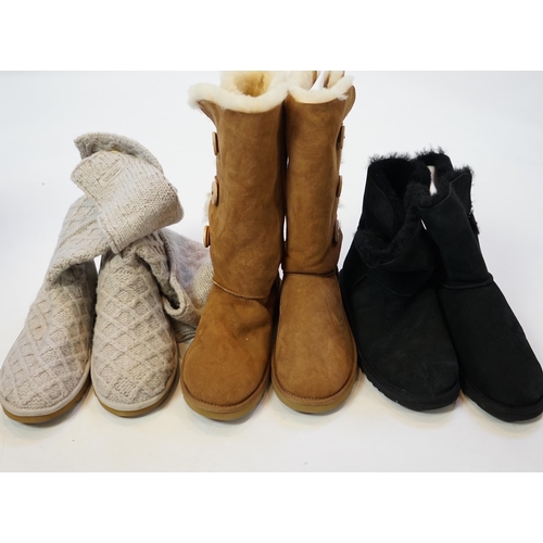 1064 - Three pairs of lady's low/mid height UGG sheepskin boots with side button design, in tan, black sued... 