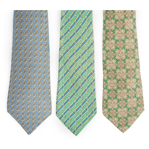 1080 - Three Hermès gentlemen's assorted patterned silk ties