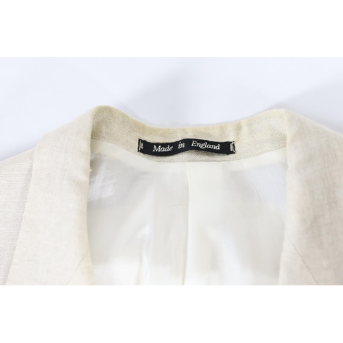 1088 - A Paul Smith gentlemen's beige linen single breasted suit, approx size 42" jacket. 36" tro... 