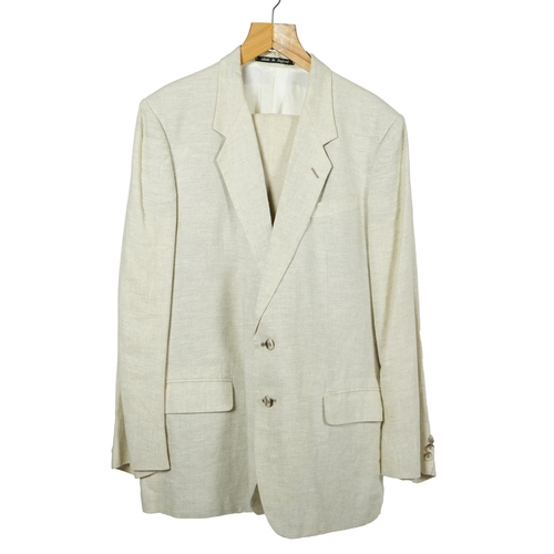 1088 - A Paul Smith gentlemen's beige linen single breasted suit, approx size 42" jacket. 36" tro... 