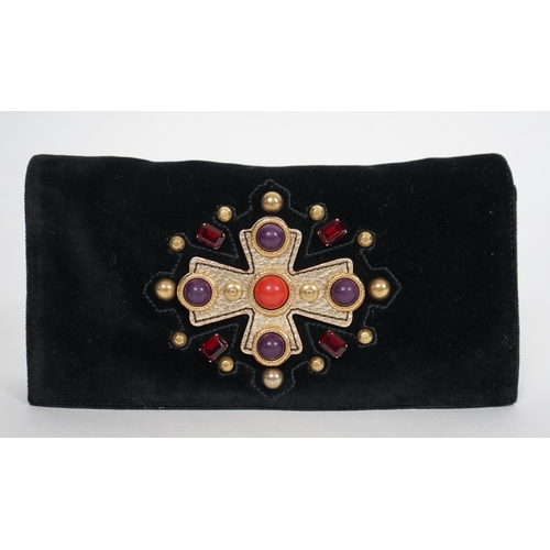 1121 - A vintage Yves Saint Laurent rive gauche 2005 Collection "Jeweled Sac Venise" clutch handb... 