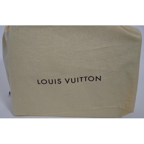 1144 - A Louis Vuitton Robusto briefcase in black taiga leather, hardware in silver metal, simple handle le... 