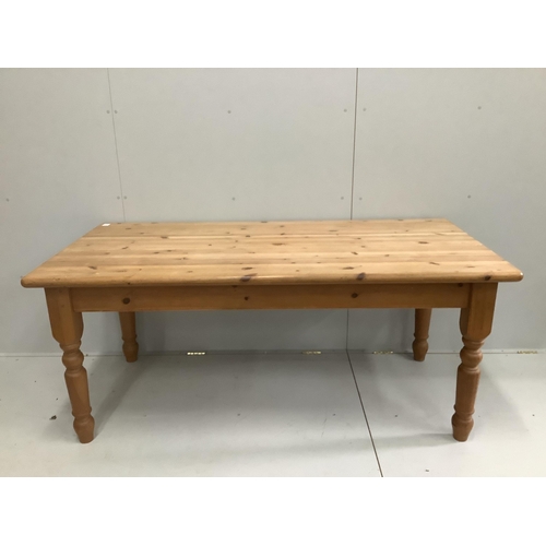 1176 - A Victorian style pine kitchen table, width 182cm, height 90cm