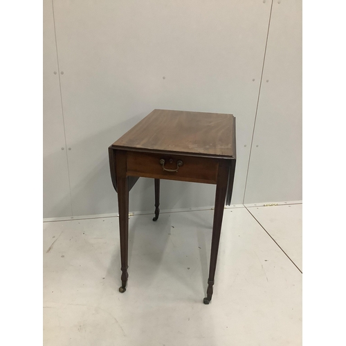 1265 - A George III mahogany Pembroke table with tapering square legs and brass castors, width 72cm, height... 