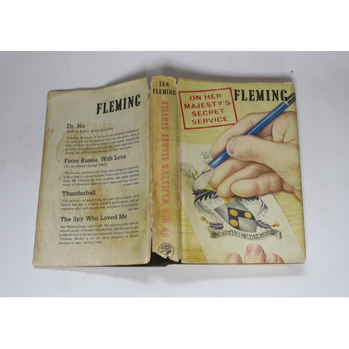 400 - ° ° Fleming, Ian and Michael, Vivienne - The Spy Who Loved Me. 1st edition (1st issue). d-page illus... 