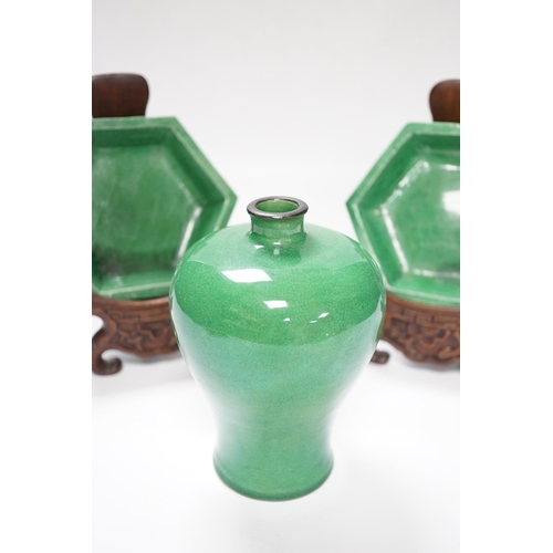 440 - A Chinese green crackle glaze Meiping, late 19th/early 20th century and a pair of Kangxi green glaze... 