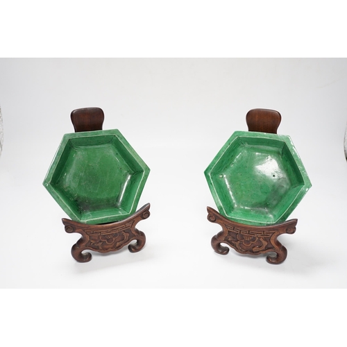 440 - A Chinese green crackle glaze Meiping, late 19th/early 20th century and a pair of Kangxi green glaze... 