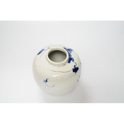 441 - A Chinese blue and white jar, 19th century, with pierced hardwood lid, 15cm high