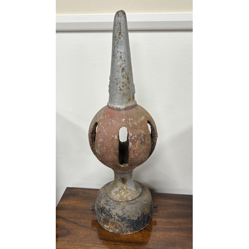 650 - A cast iron GWR railway signal finial, 57.5cm high