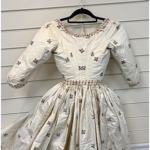 1342 - A rare 18th century, possibly Spitalfields, cream silk ladies dress, circa 1770-1780, made in the En... 