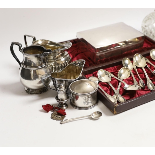 861 - A Victorian silver mustard pot (no liner), a cased set of twelve silver teaspoons and tongs, two sil... 