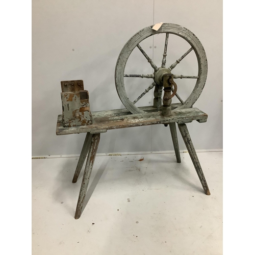 1117 - A 19th century painted wool winder, height 105cm