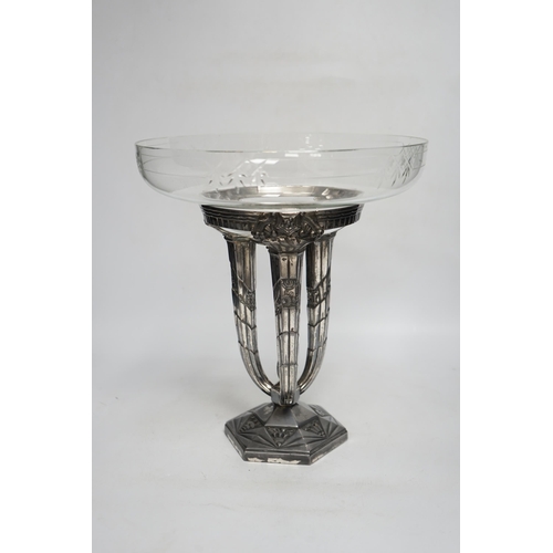 1283 - A French Art Deco silvered metal and glass centrepiece, 31cm