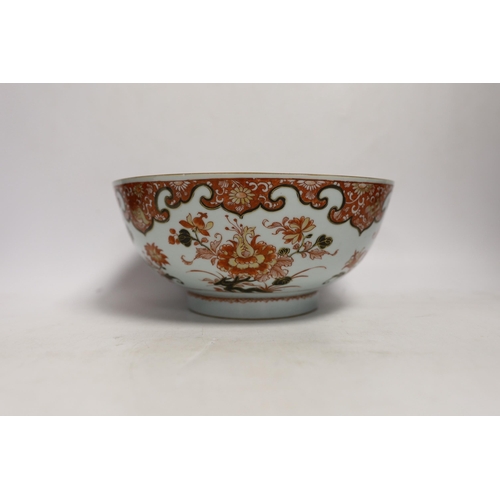 1330 - An 18th/19th century Chinese bowl and five plates, bowl 10cm high