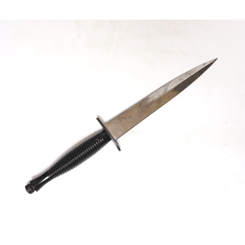 266 - A post-war Fairbairn Sykes Commando knife