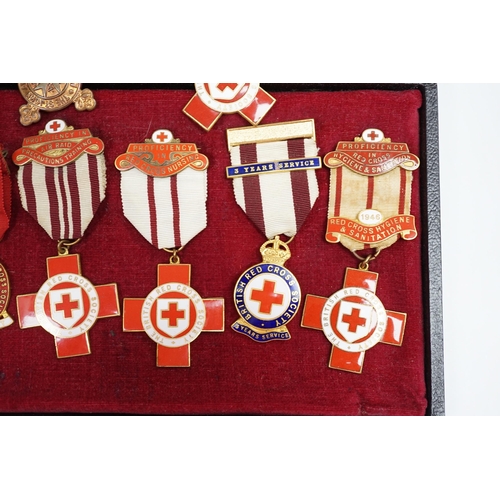 289 - A collection of British Red Cross, etc. medals, awards and memorabilia including medals in original ... 