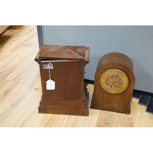 391 - Two early 20th century mantel clocks; a mahogany timepiece and an inlaid Edwardian clock with engine... 