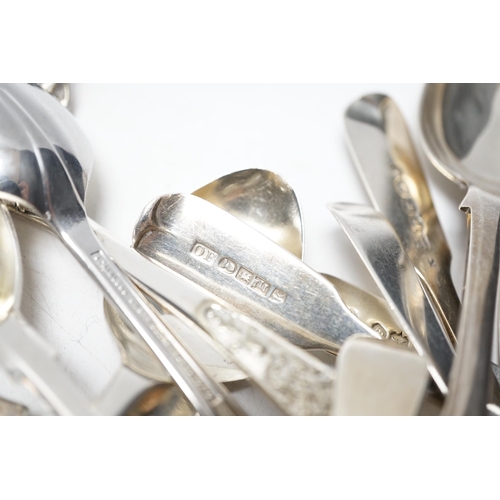 836 - Sundry silver cutlery, including a pair of Victorian Kings pattern table forks and a matching tables... 